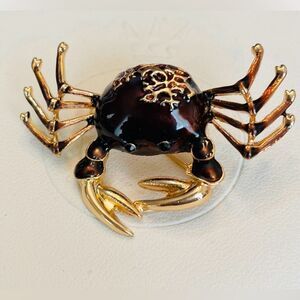DEEP BROWN CRAB BROOCH